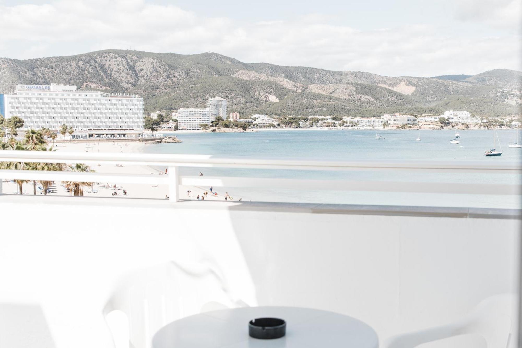 Apartamentos Balear Beach Palmanova Esterno foto