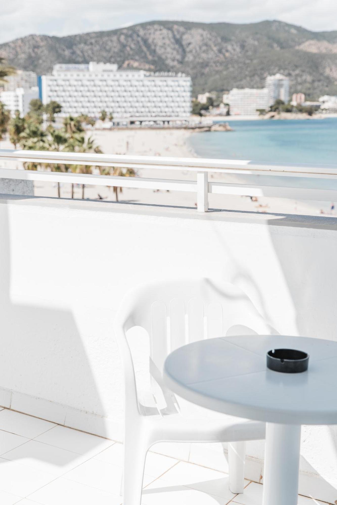 Apartamentos Balear Beach Palmanova Esterno foto